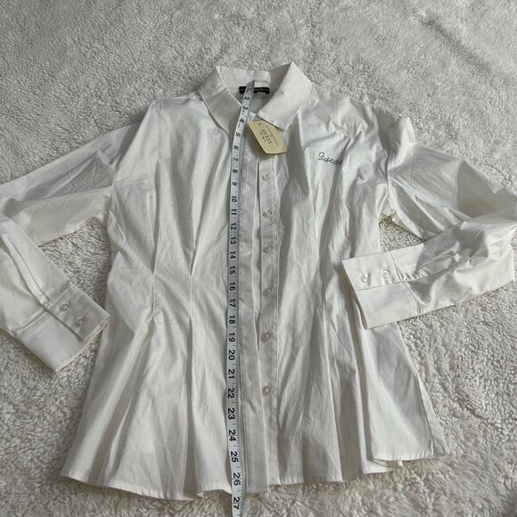 Guess Women's Catha Tailored Classic Button Down Shirt NWT Size M Preppy Soft - Picture 4 of 7